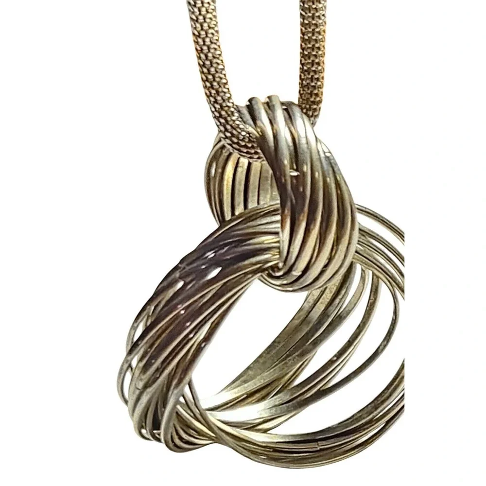 Vintage Necklace Charming Charlie‎ Eternity Knot Pendant Silver-Tone Business 17